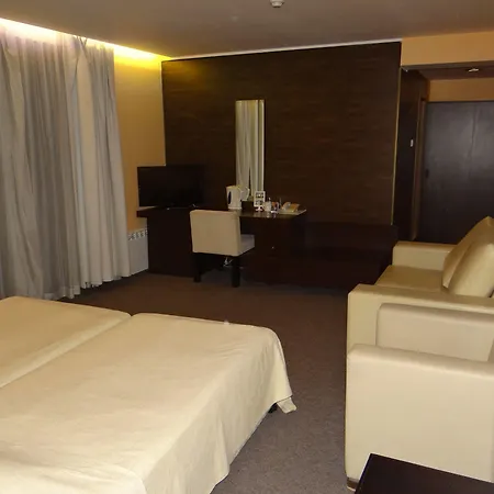 елица 반스코