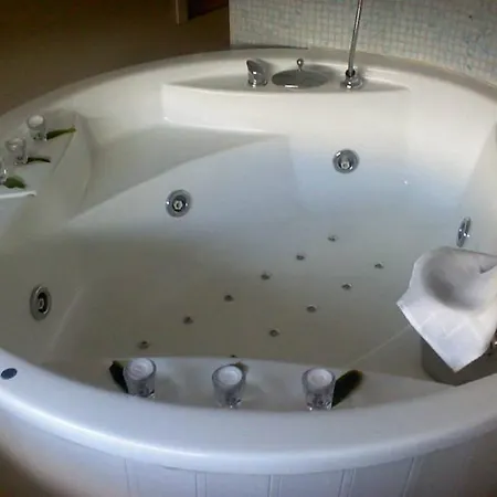 елица בנסקו