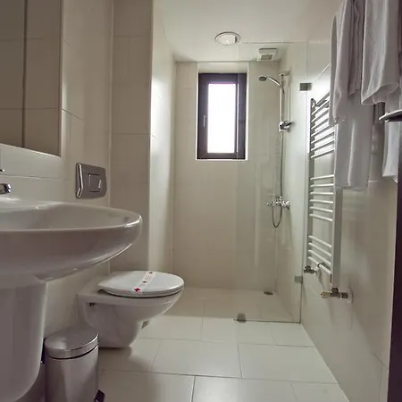 מלון елица 3*